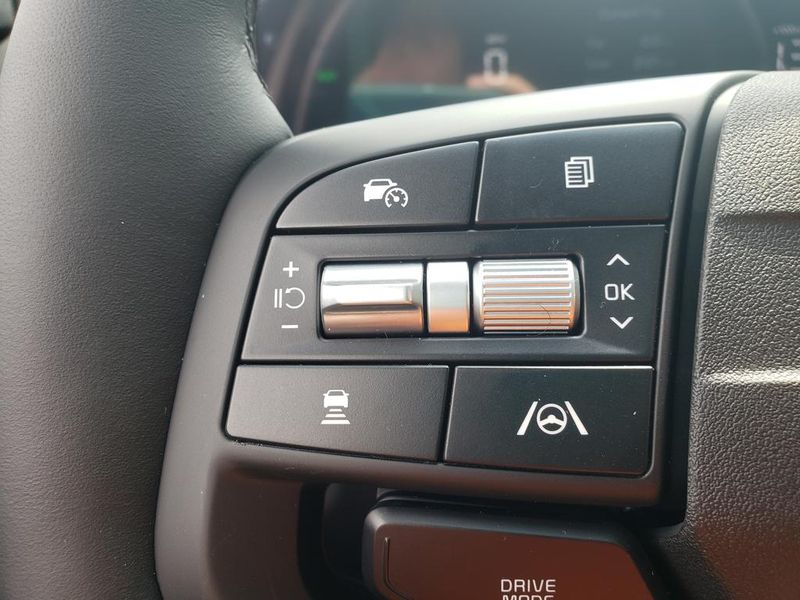 New 2027 Kia Sportage Hybrid SUV