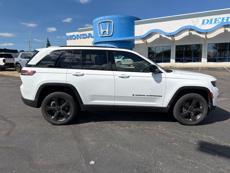 Used 2022 Jeep Grand Cherokee SUV