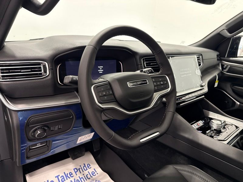 New 2026 Jeep Grand Wagoneer SUV