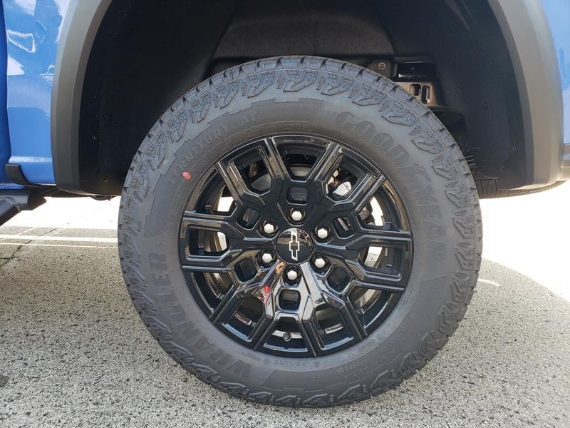New 2026 Chevrolet Colorado Truck