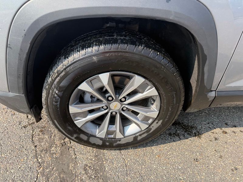 Used 2026 Chevrolet Equinox SUV