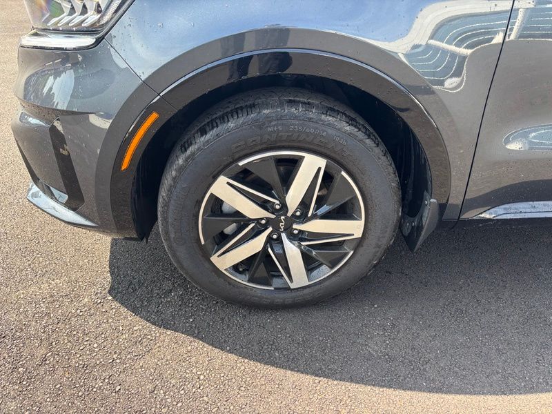 Used 2023 Kia Sorento SUV