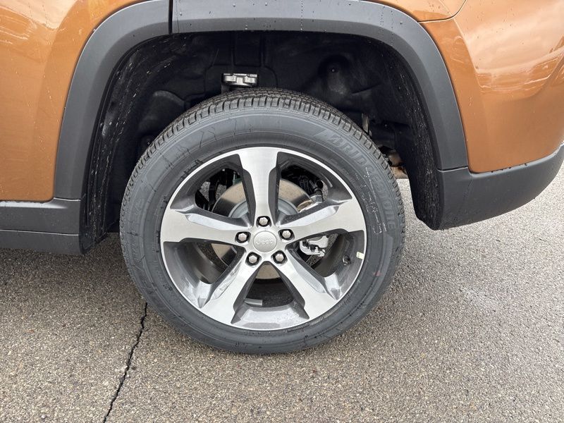 New 2026 Jeep Grand Cherokee SUV