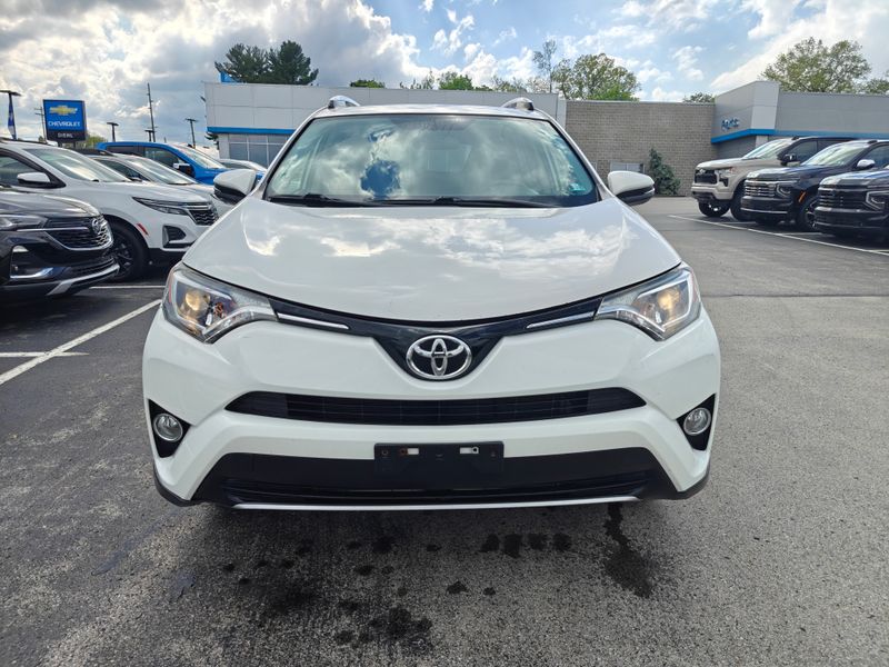 Used 2016 Toyota RAV4 XLE with VIN JTMRFREV5GJ096825 for sale in Hermitage, PA