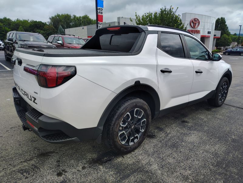 Used 2024 Hyundai Santa Cruz Truck