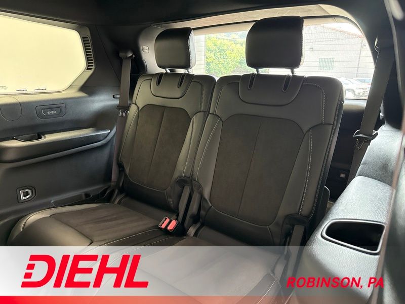 Used 2023 Jeep Grand Cherokee L SUV