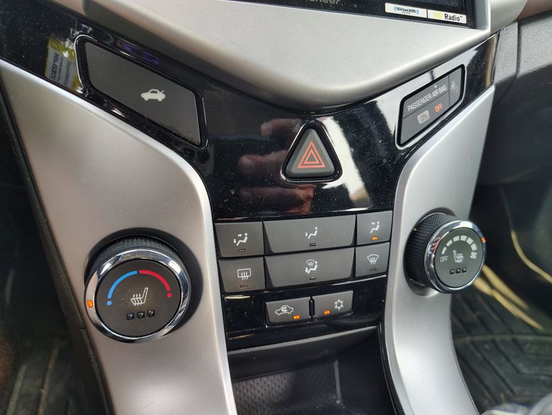 Used 2015 Chevrolet Cruze Sedan