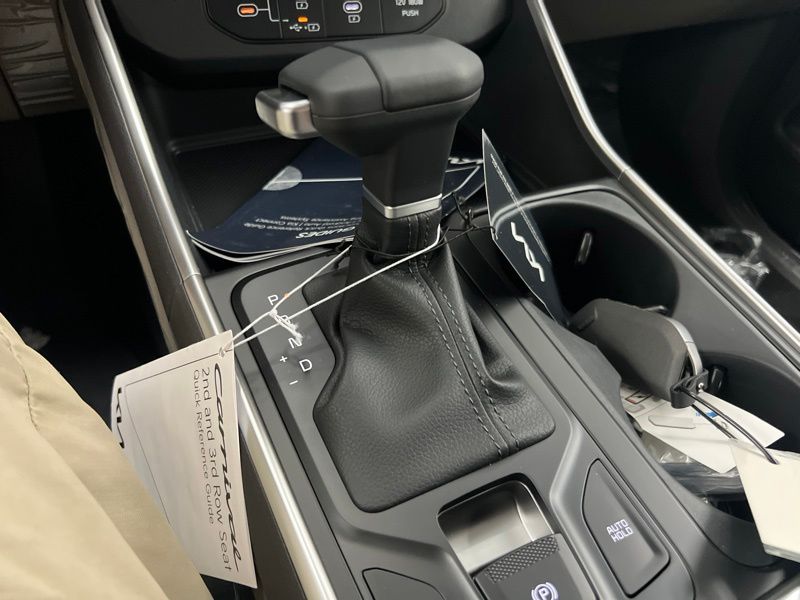 New 2026 Kia Carnival MPV Van