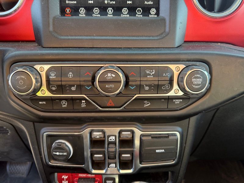 Used 2020 Jeep Wrangler SUV