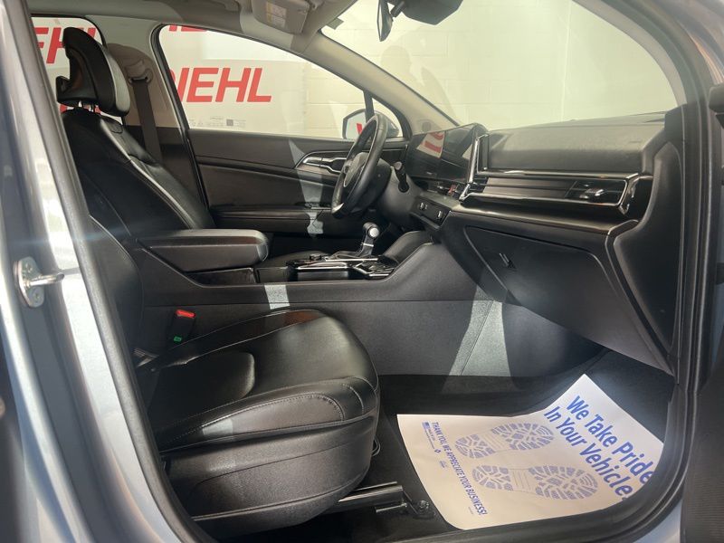 Used 2025 Kia Sportage SUV