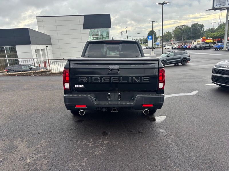 Used 2024 Honda Ridgeline Truck