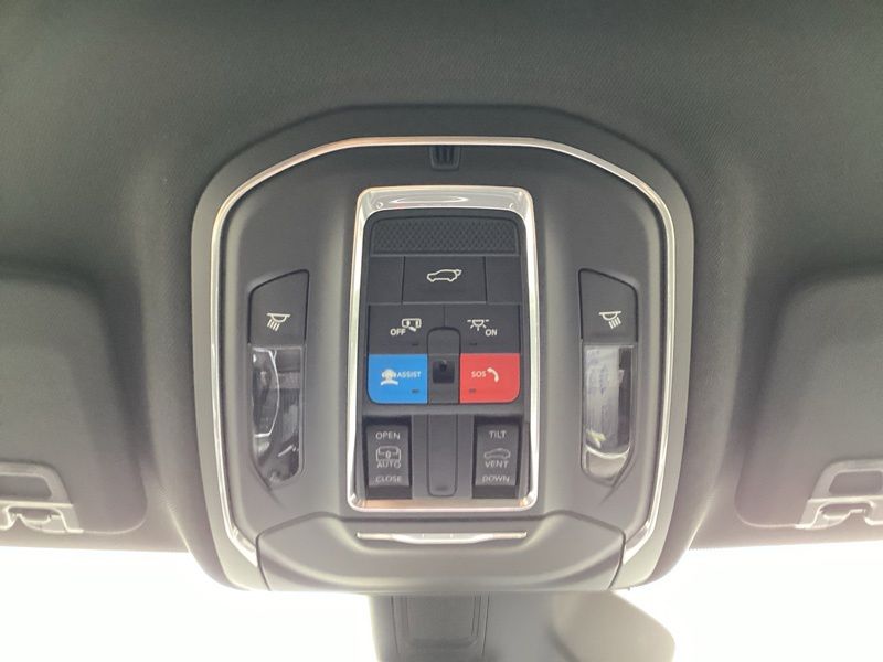 New 2026 Jeep Grand Cherokee SUV