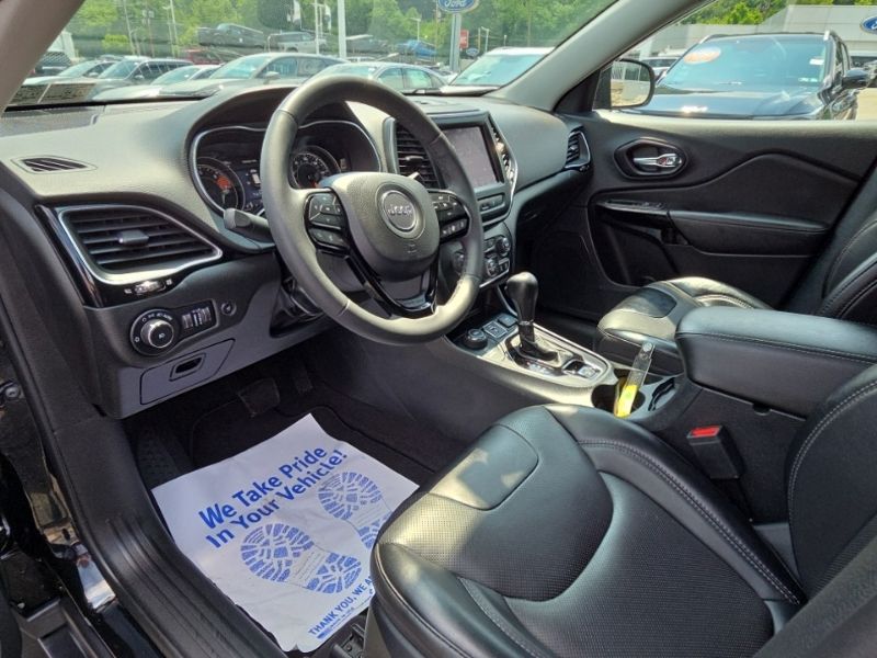 Used 2023 Jeep Cherokee SUV