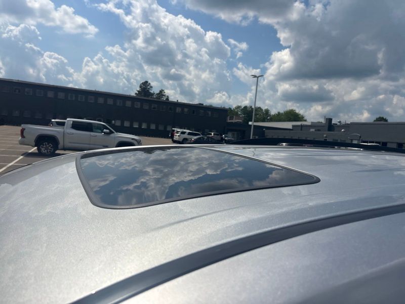 Used 2022 Toyota Sienna Van