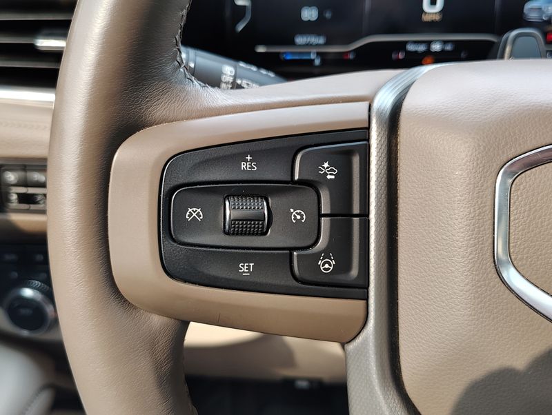 Used 2024 GMC Yukon SUV
