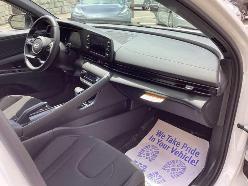 New 2026 Hyundai Elantra Sedan