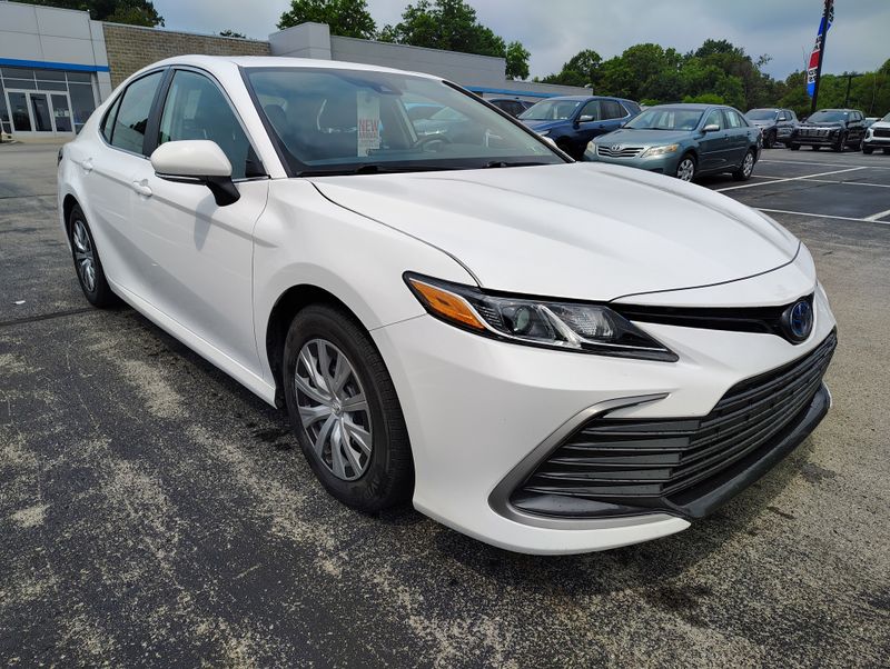 Used 2022 Toyota Camry Hybrid Sedan