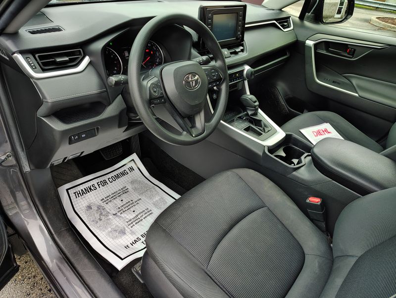 Used 2019 Toyota RAV4 SUV