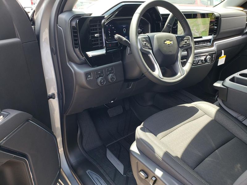 New 2026 Chevrolet Silverado 1500 Truck