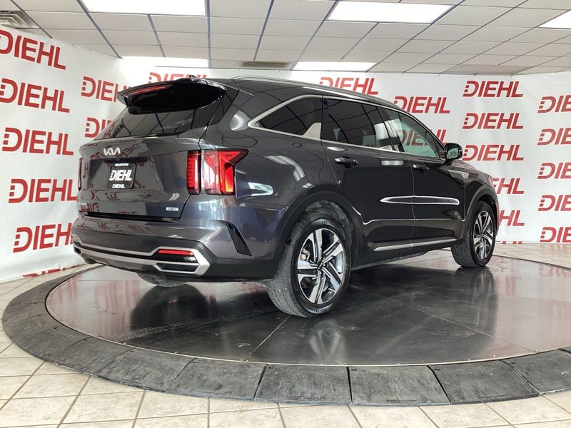 Used 2023 Kia Sorento Hybrid SUV