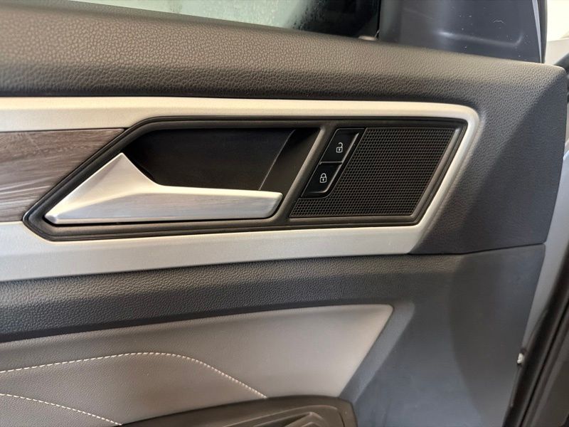 Used 2022 Volkswagen Atlas Cross Sport SUV