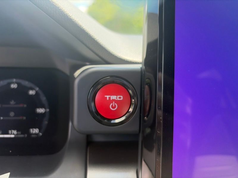 2026 Toyota Tacoma TRD Off Road - Photo 20