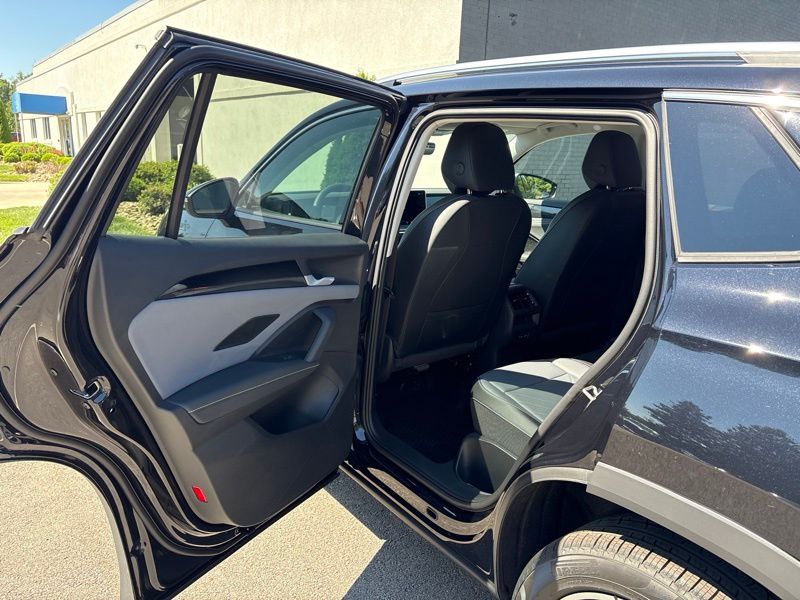 New 2026 Volkswagen Tiguan SUV