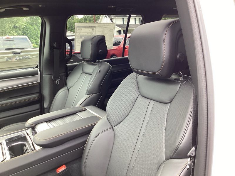New 2026 Jeep Grand Wagoneer SUV