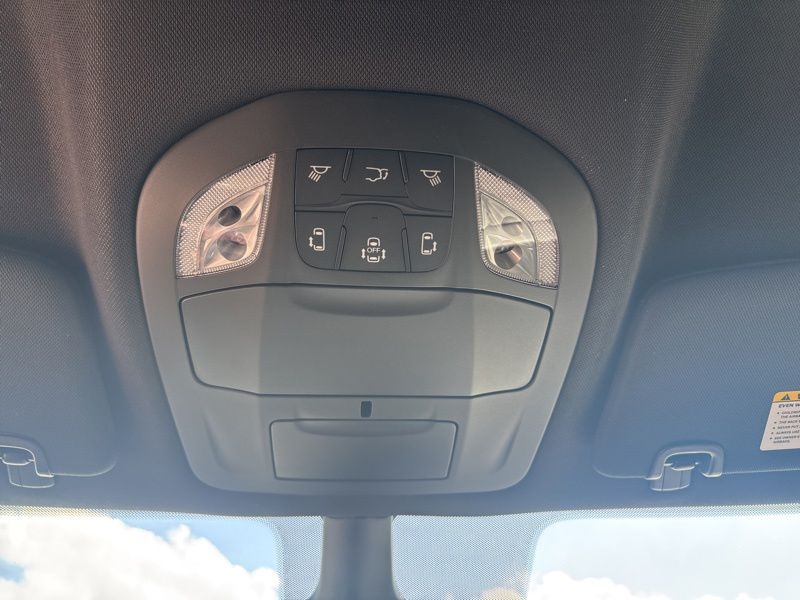 New 2027 Chrysler Pacifica Van