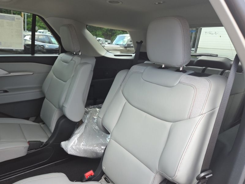 New 2026 Ford Explorer SUV