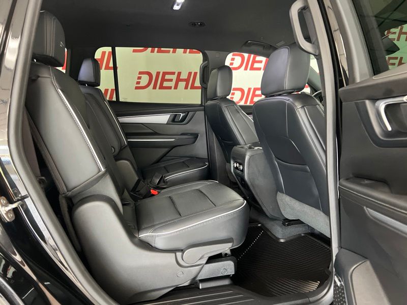 Used 2025 Buick Enclave SUV