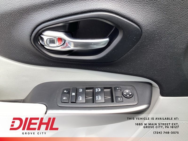 Used 2022 Jeep Cherokee SUV