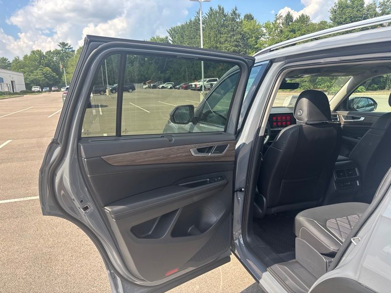 New 2026 Volkswagen Atlas SUV