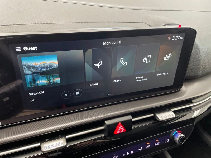 New 2026 Kia Sportage Hybrid SUV