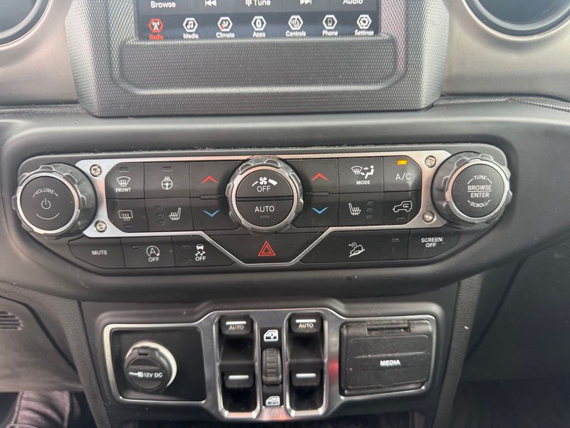Used 2019 Jeep Wrangler SUV