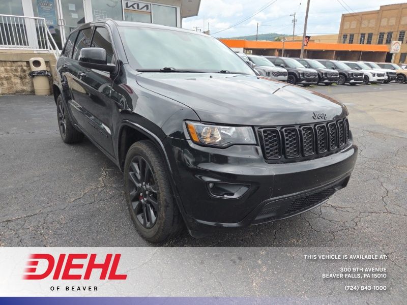 Diamond Black Crystal Pearlcoat 2019 Jeep Grand Cherokee SUV / Crossover Four-Wheel Drive 8-Speed Automatic