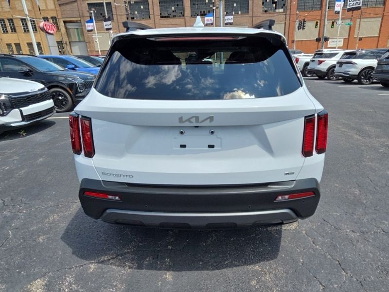 Used 2023 Kia Sorento SUV