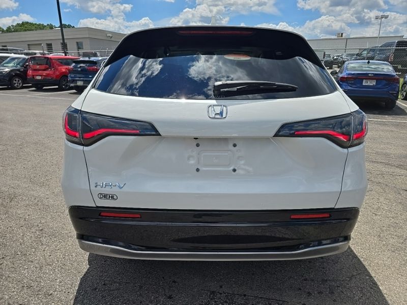 Used 2024 Honda HR-V SUV