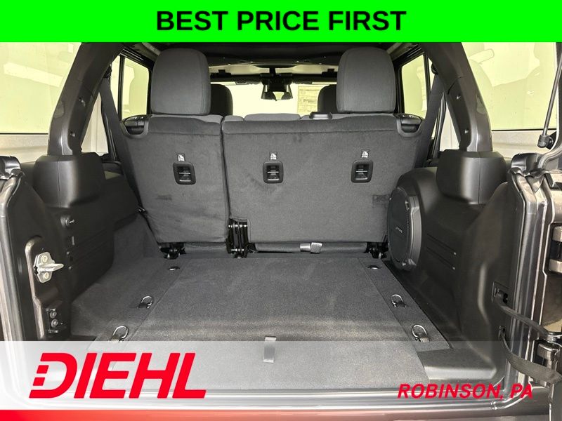 New 2026 Jeep Wrangler SUV