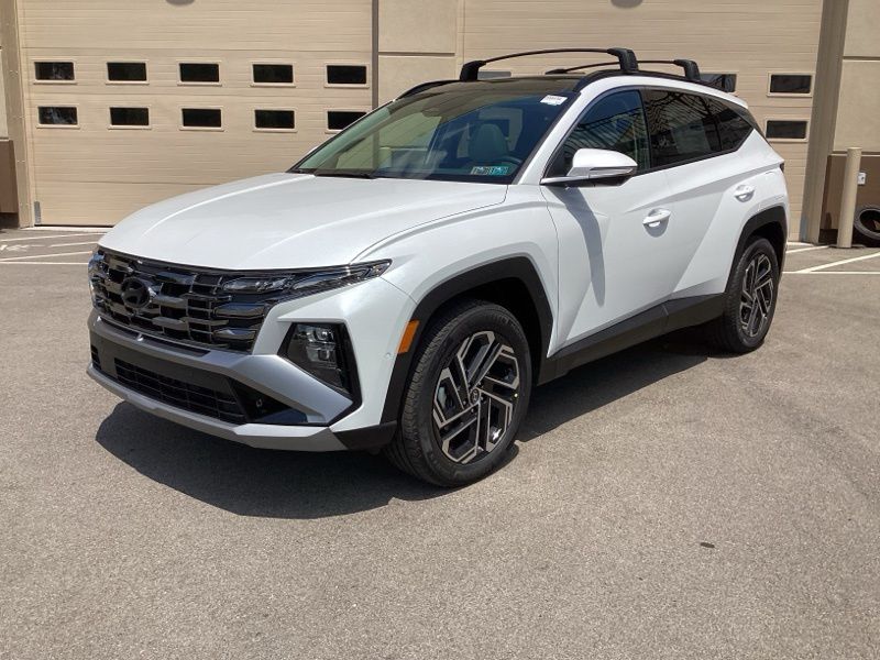 New 2026 Hyundai Tucson Plug-In Hybrid SUV