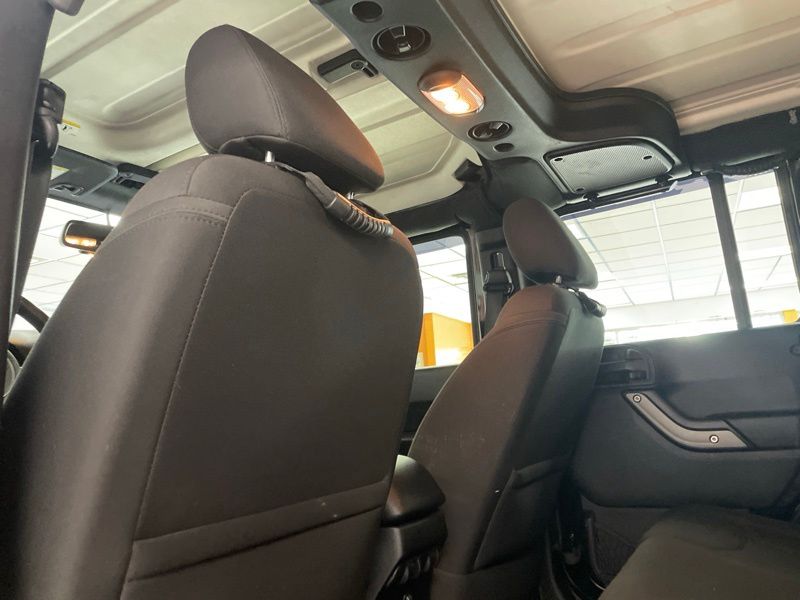 Used 2016 Jeep Wrangler SUV
