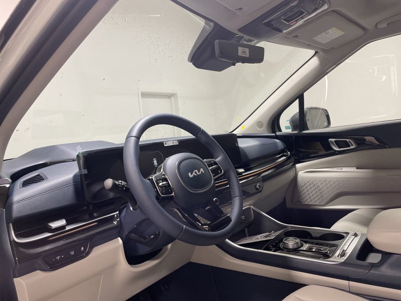 New 2026 Kia Carnival MPV Hybrid Van