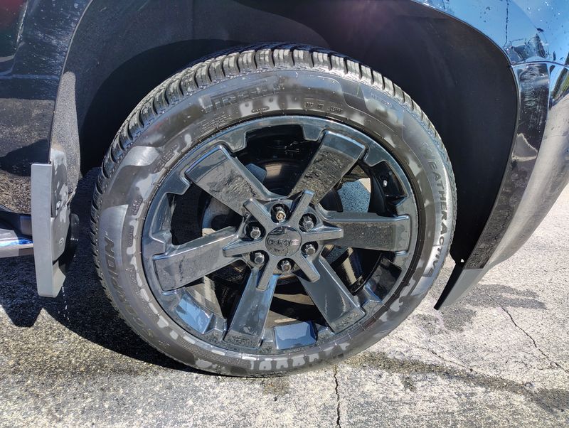 Used 2018 GMC Yukon SUV