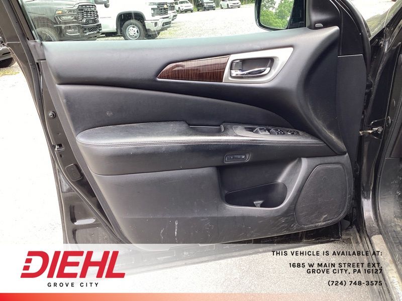 Used 2015 Nissan Pathfinder SUV