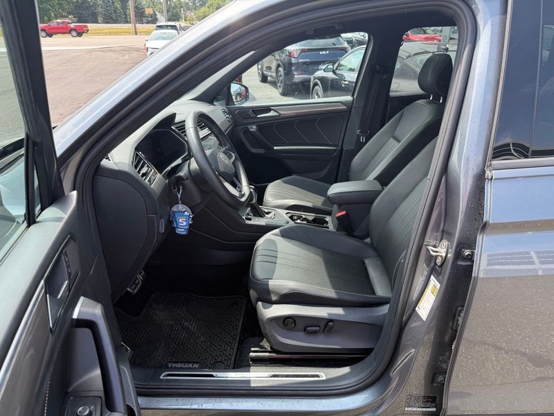 Used 2023 Volkswagen Tiguan SUV