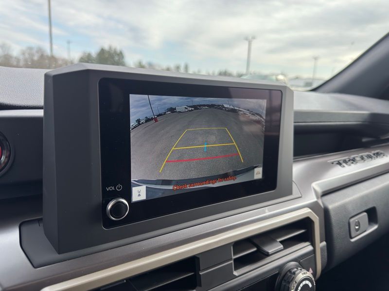 2026 Toyota Tacoma TRD Sport - Photo 19