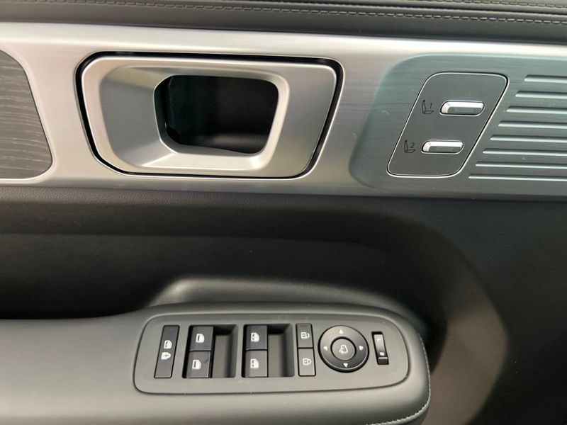 New 2026 Hyundai Santa Fe Hybrid SUV