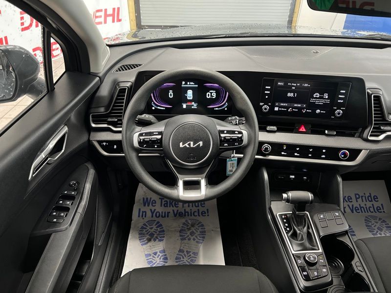 Used 2025 Kia Sportage SUV