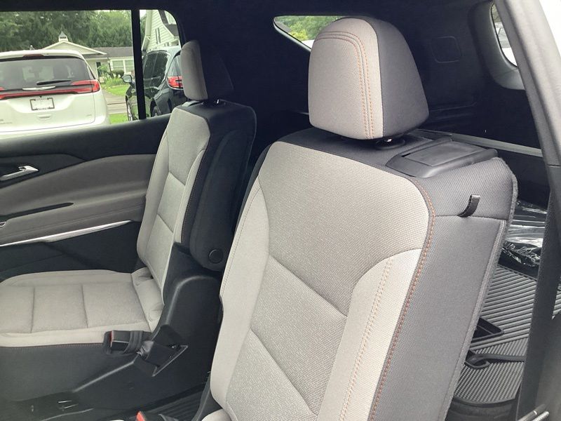 New 2027 Chevrolet Traverse SUV