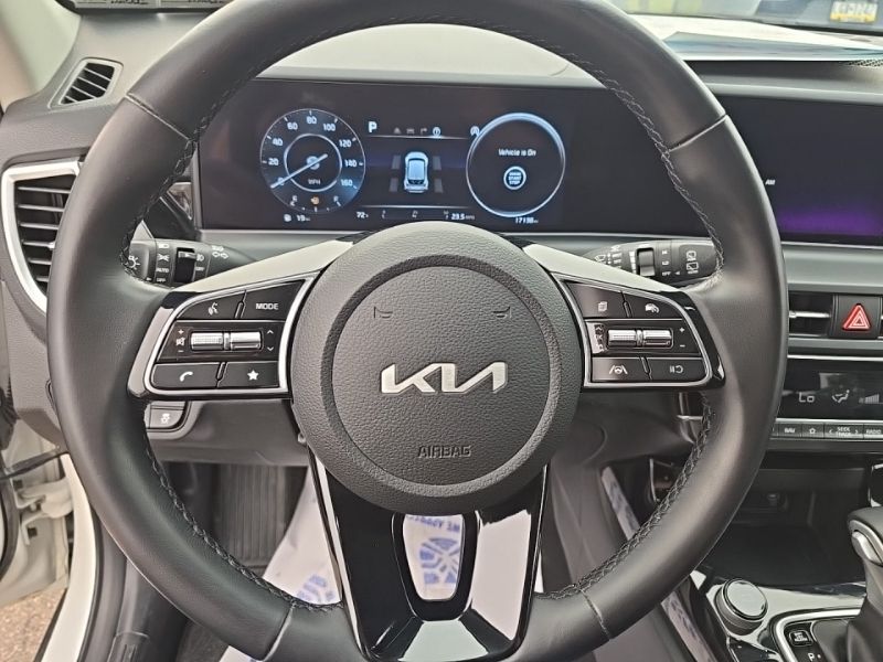 Used 2024 Kia Seltos SUV